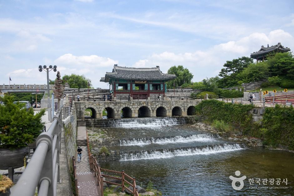 수원 화성 [유네스코 세계유산] 여행 추천 - 메고지고