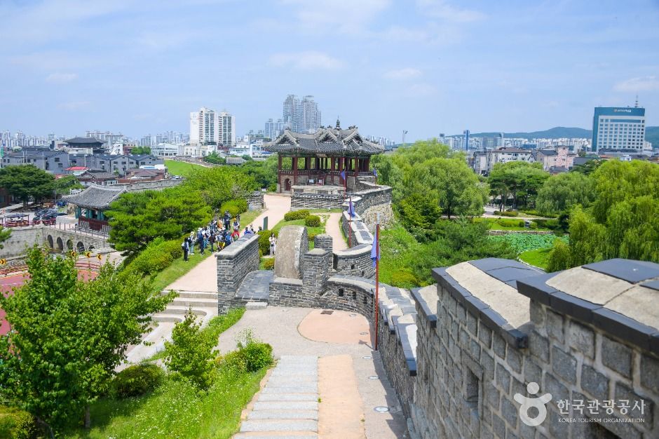 수원 화성 [유네스코 세계유산] 여행 추천 - 메고지고