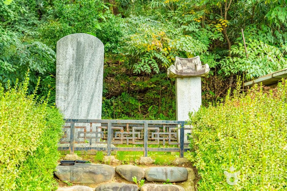 윤계선생순절비 여행 추천 - 메고지고 윤계선생순절비 여행 추천 - 메고지고