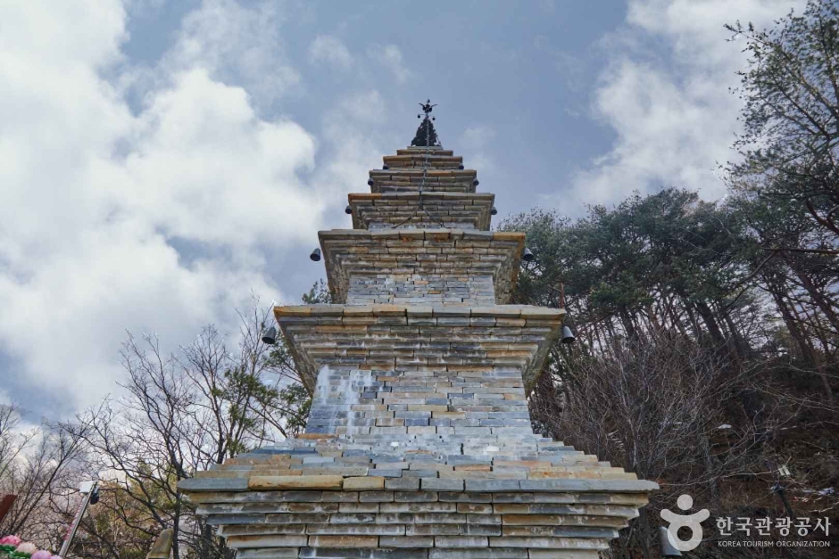 정암사 수마노탑 여행 추천 - 메고지고 정암사 수마노탑 여행 추천 - 메고지고