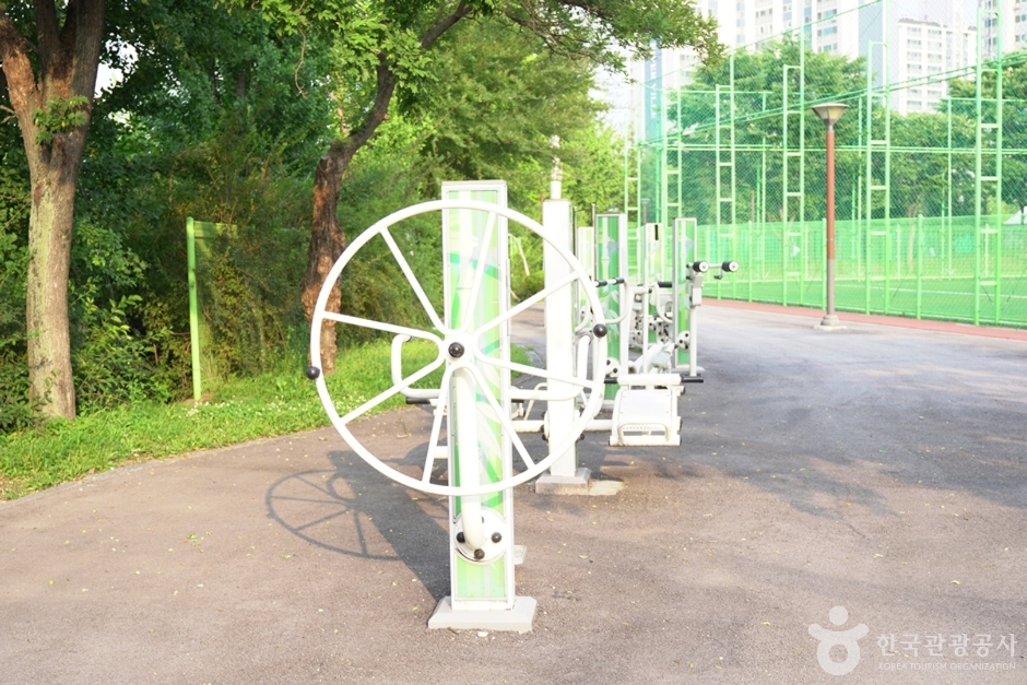 곤제근린공원 여행 추천 - 메고지고 곤제근린공원 여행 추천 - 메고지고