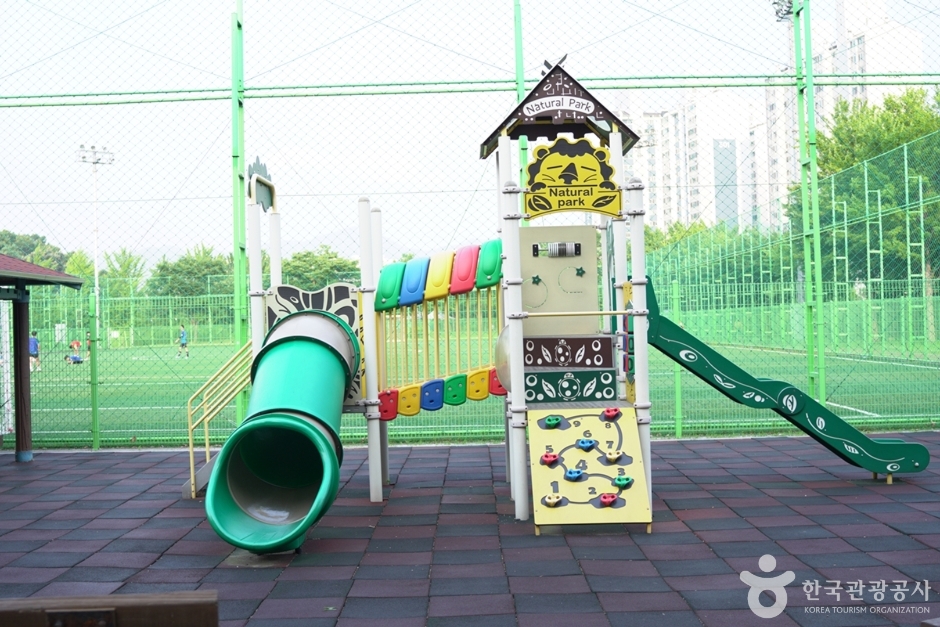 곤제근린공원 여행 추천 - 메고지고 곤제근린공원 여행 추천 - 메고지고