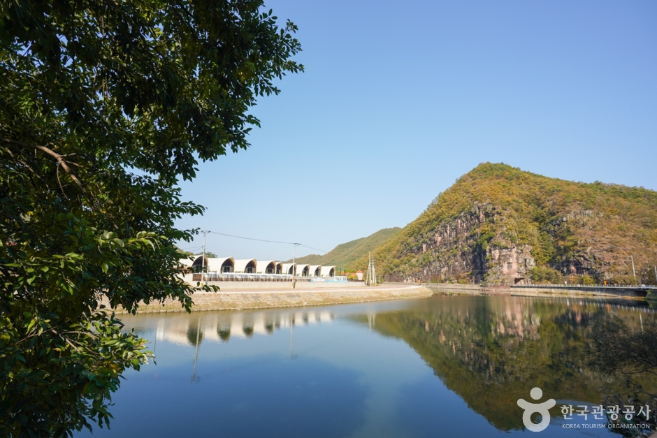암산유원지 여행 추천 - 메고지고 암산유원지 여행 추천 - 메고지고