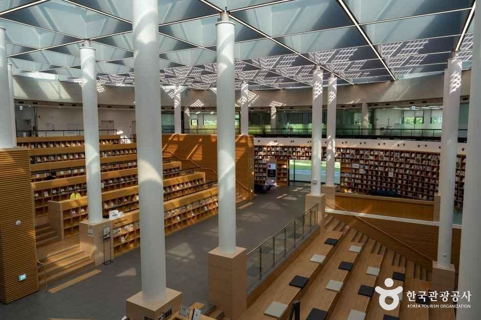 인제기적의도서관 여행 추천 - 메고지고 인제기적의도서관 여행 추천 - 메고지고