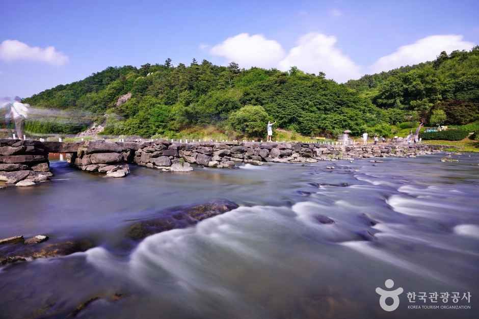 진천 농다리 여행 추천 - 메고지고 진천 농다리 여행 추천 - 메고지고