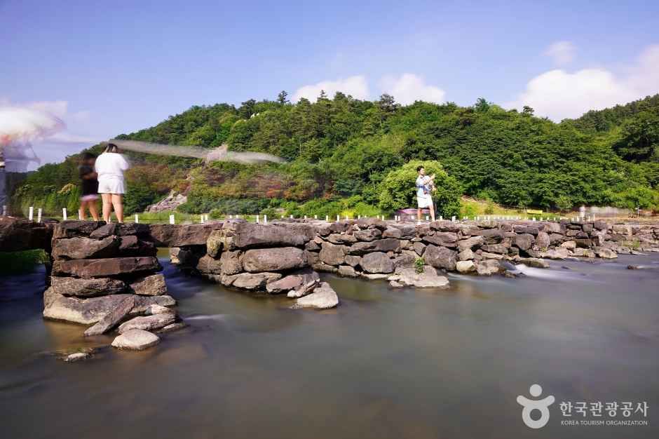 진천 농다리 여행 추천 - 메고지고 진천 농다리 여행 추천 - 메고지고