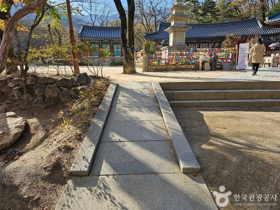 직지사 여행 추천 - 메고지고