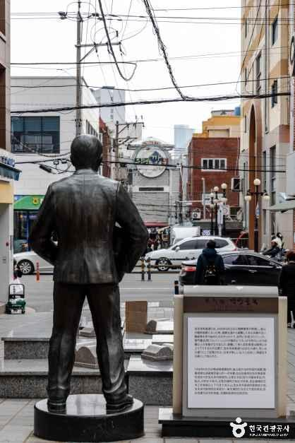 보수동 책방골목 여행 추천 - 메고지고 보수동 책방골목 여행 추천 - 메고지고
