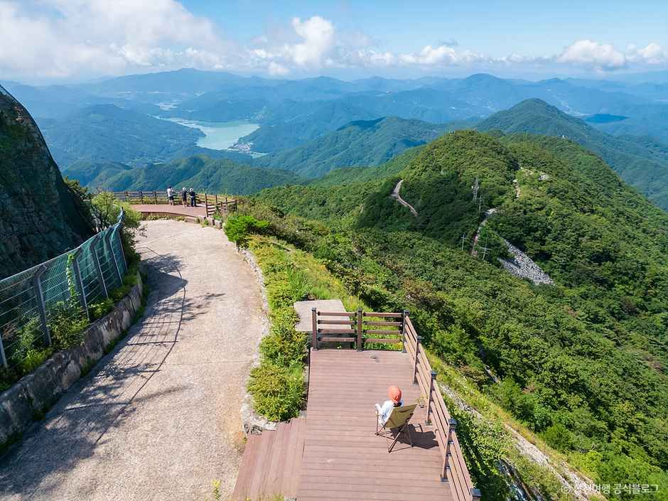 오도산전망대 여행 추천 - 메고지고