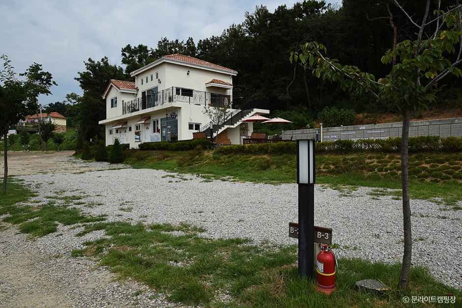 문라이트캠핑장 여행 추천 - 메고지고 문라이트캠핑장 여행 추천 - 메고지고