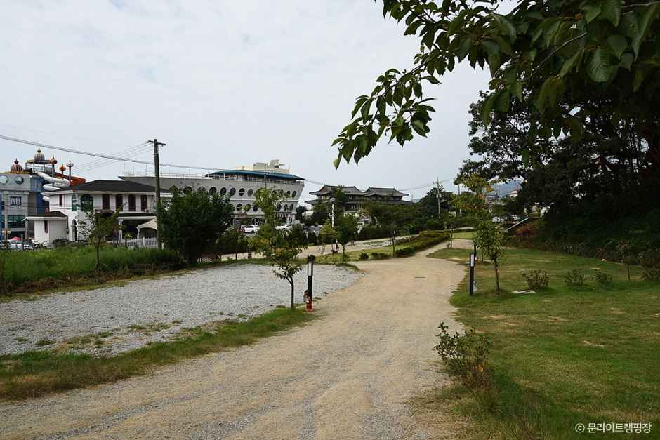 문라이트캠핑장 여행 추천 - 메고지고 문라이트캠핑장 여행 추천 - 메고지고