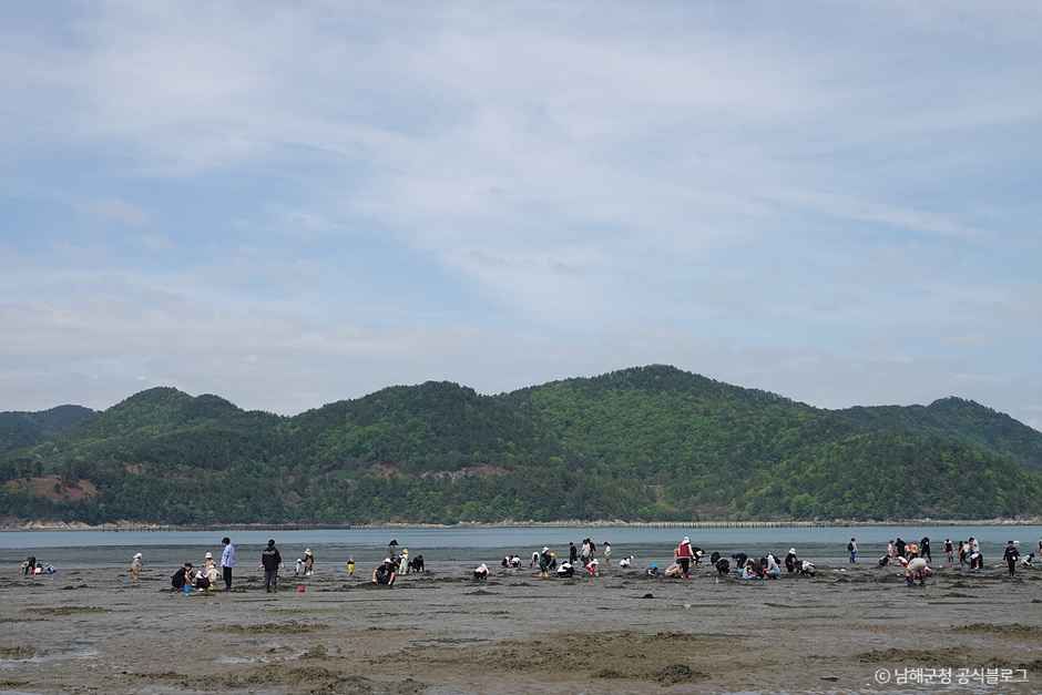 둔촌갯벌체험장 여행 추천 - 메고지고 둔촌갯벌체험장 여행 추천 - 메고지고