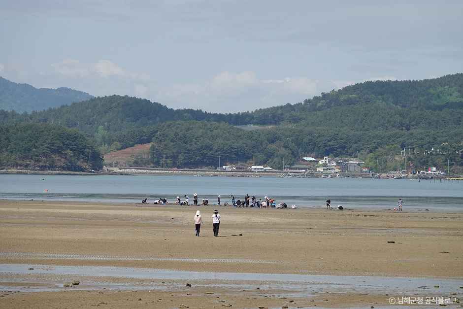 둔촌갯벌체험장 여행 추천 - 메고지고 둔촌갯벌체험장 여행 추천 - 메고지고