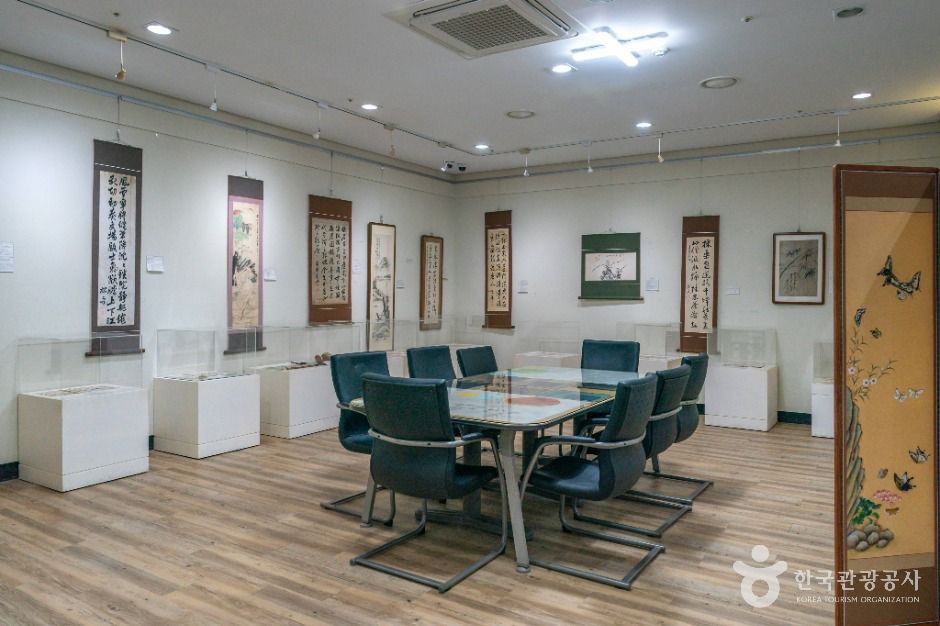 괴산 한지체험박물관 여행 추천 - 메고지고