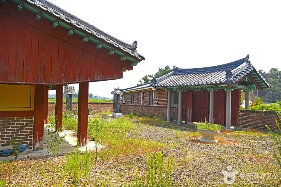 율산서원(김제) 여행 추천 - 메고지고 율산서원(김제) 여행 추천 - 메고지고
