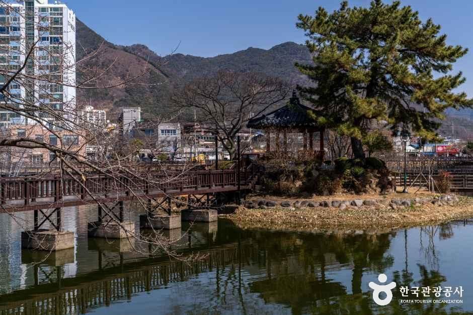 연지못 여행 추천 - 메고지고 연지못 여행 추천 - 메고지고