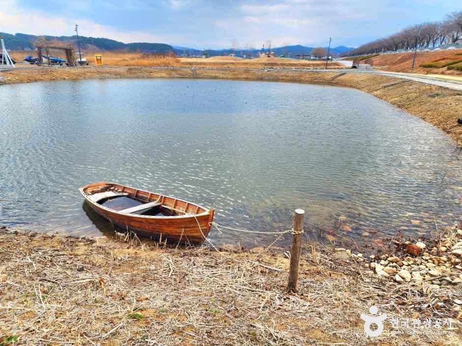 남대천연어생태공원 여행 추천 - 메고지고