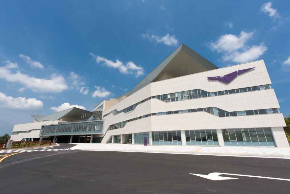 통영국제음악당 여행 추천 - 메고지고 통영국제음악당 여행 추천 - 메고지고