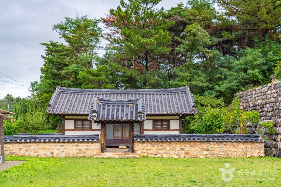 신돌석장군 생가 및 유적지 여행 추천 - 메고지고
