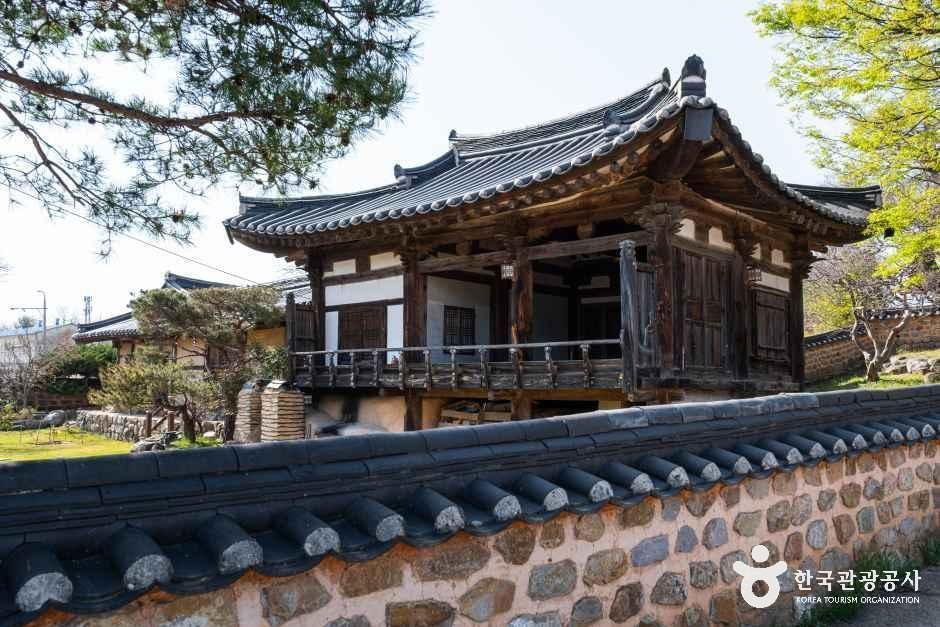 영덕 무안박씨 무의공파 종택 여행 추천 - 메고지고 영덕 무안박씨 무의공파 종택 여행 추천 - 메고지고