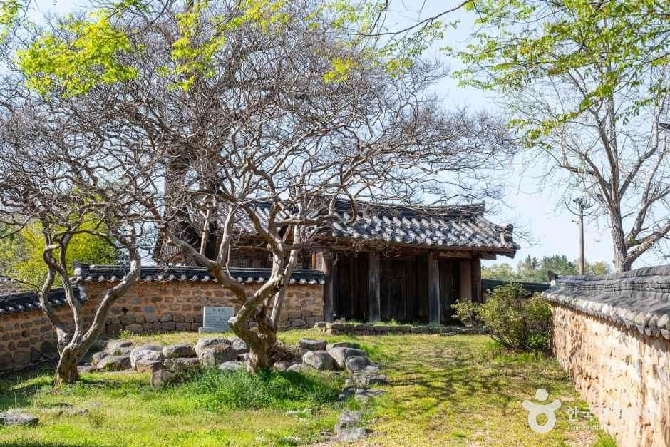 영덕 무안박씨 무의공파 종택 여행 추천 - 메고지고 영덕 무안박씨 무의공파 종택 여행 추천 - 메고지고