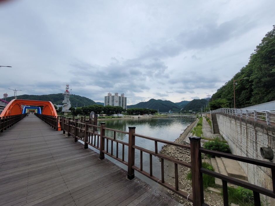 [강원평화누리자전거길 6코스] 화천 미륵바위길 여행 추천 - 메고지고