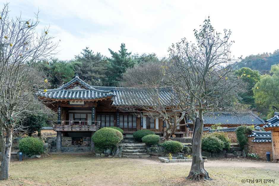 밀양 오연정 여행 추천 - 메고지고 밀양 오연정 여행 추천 - 메고지고