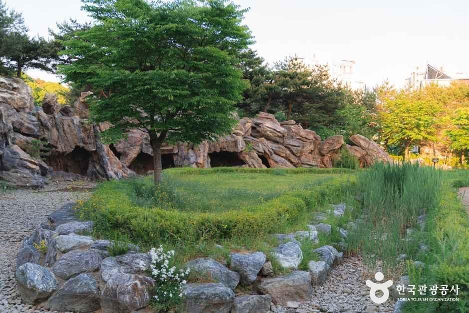 푸른뜰근린공원 여행 추천 - 메고지고 푸른뜰근린공원 여행 추천 - 메고지고