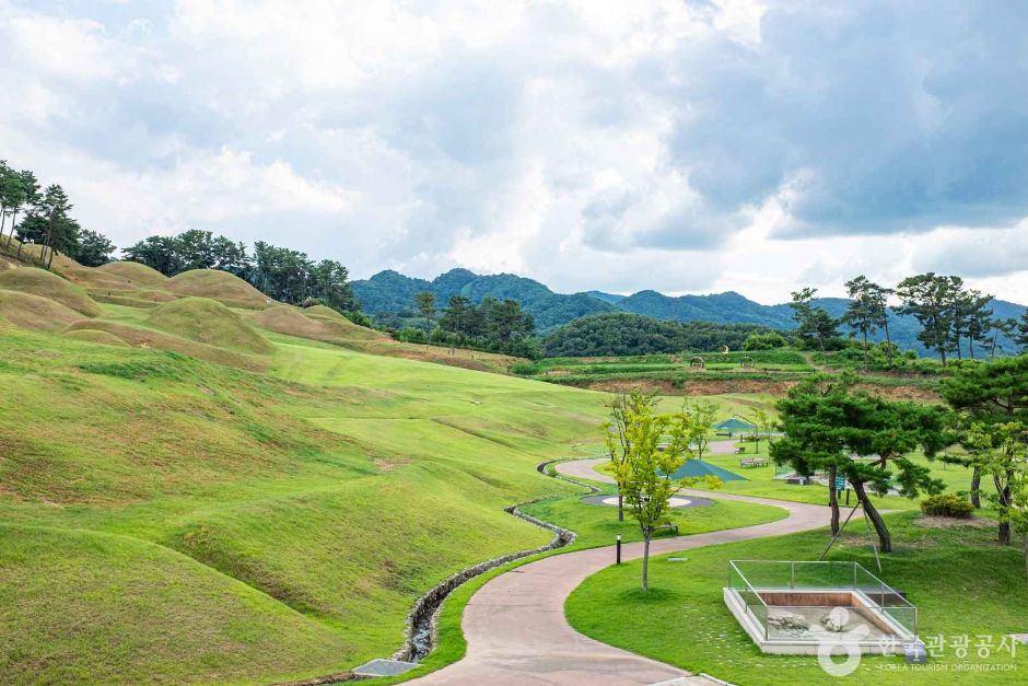 성주 성산동 고분군 여행 추천 - 메고지고 성주 성산동 고분군 여행 추천 - 메고지고