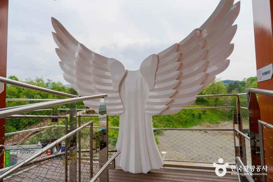 영동와인전망대 여행 추천 - 메고지고 영동와인전망대 여행 추천 - 메고지고