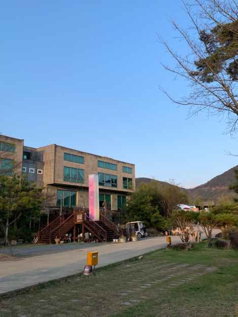 허쉬캠프 여행 추천 - 메고지고 허쉬캠프 여행 추천 - 메고지고