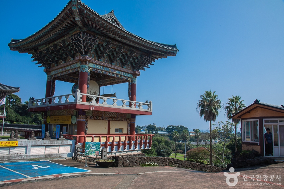 약천사(제주) 여행 추천 - 메고지고