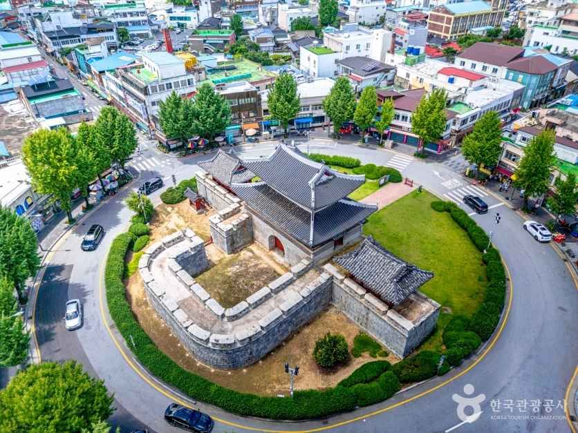 전주 풍남문 여행 추천 - 메고지고 전주 풍남문 여행 추천 - 메고지고