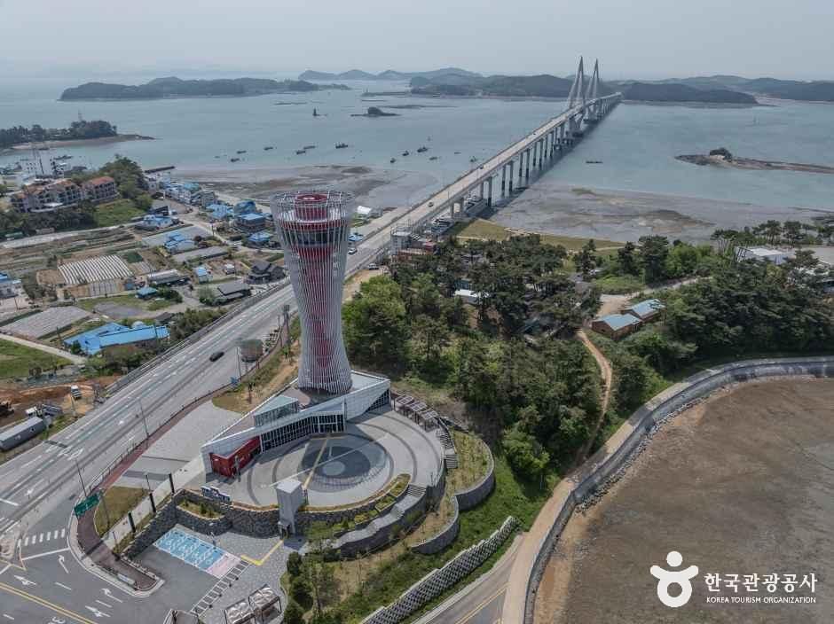 영목항 전망대 여행 추천 - 메고지고 영목항 전망대 여행 추천 - 메고지고