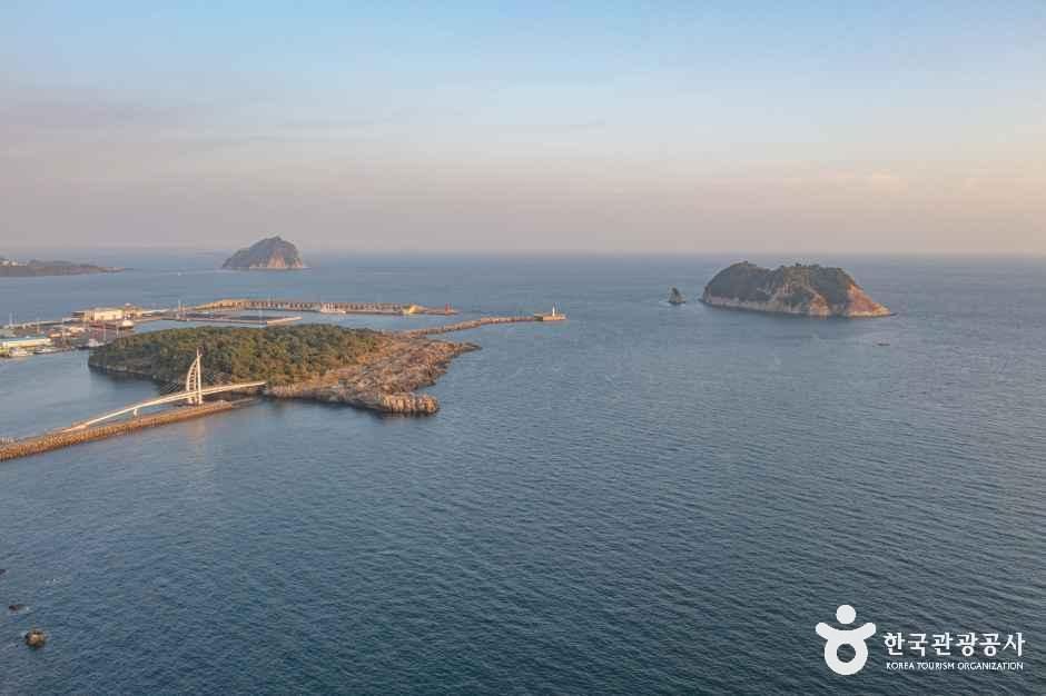 문섬·섶섬·범섬·새섬 여행 추천 - 메고지고 문섬·섶섬·범섬·새섬 여행 추천 - 메고지고