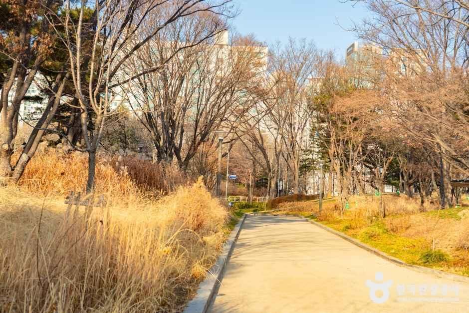 양천공원 여행 추천 - 메고지고