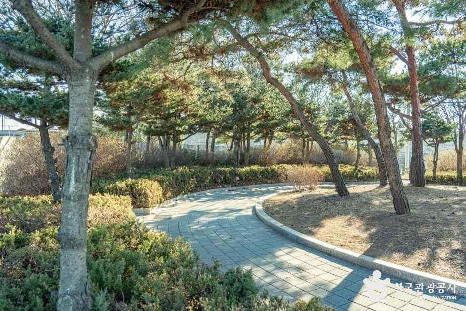 오이도기념공원 여행 추천 - 메고지고