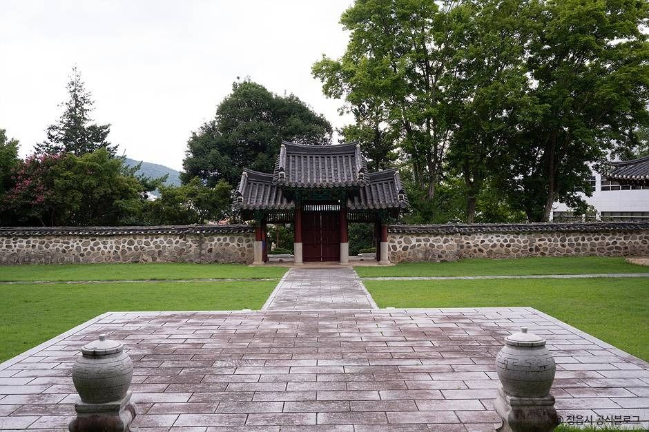 충렬사(정읍) 여행 추천 - 메고지고 충렬사(정읍) 여행 추천 - 메고지고