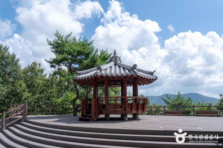 성주산일출전망대 여행 추천 - 메고지고 성주산일출전망대 여행 추천 - 메고지고