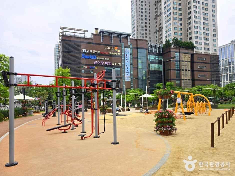 문래동꽃밭정원 여행 추천 - 메고지고 문래동꽃밭정원 여행 추천 - 메고지고