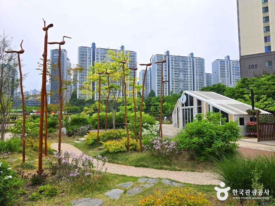 문래동꽃밭정원 여행 추천 - 메고지고 문래동꽃밭정원 여행 추천 - 메고지고