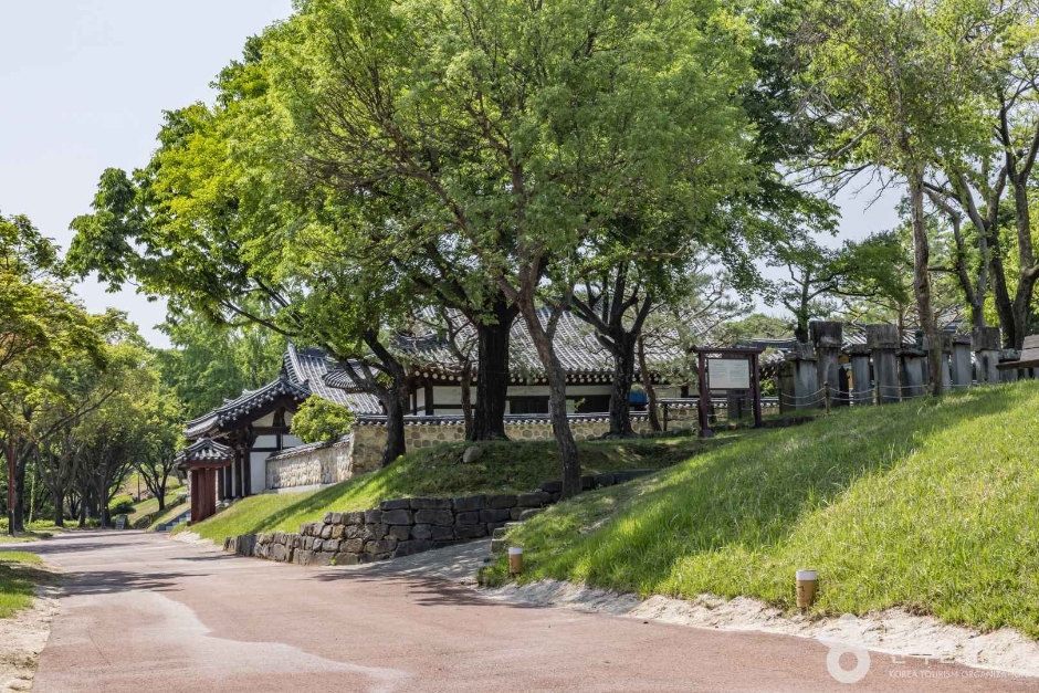진주성 여행 추천 - 메고지고 진주성 여행 추천 - 메고지고