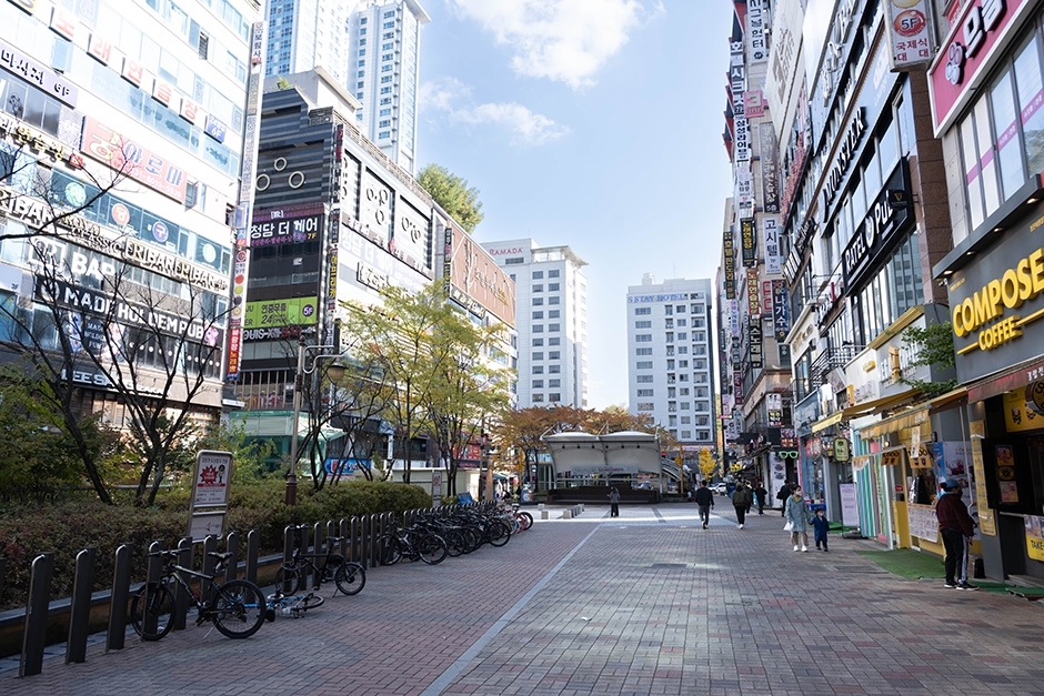 동탄 북광장 여행 추천 - 메고지고 동탄 북광장 여행 추천 - 메고지고