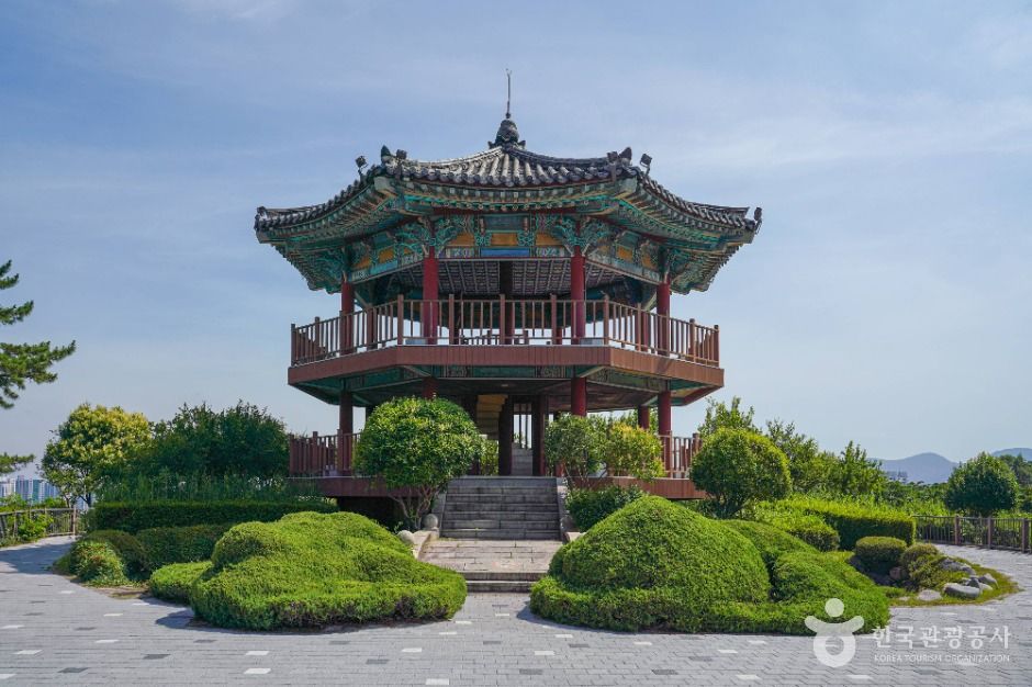 석류공원 여행 추천 - 메고지고 석류공원 여행 추천 - 메고지고