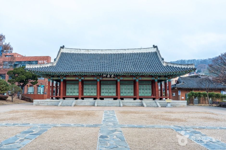 웅부공원 여행 추천 - 메고지고