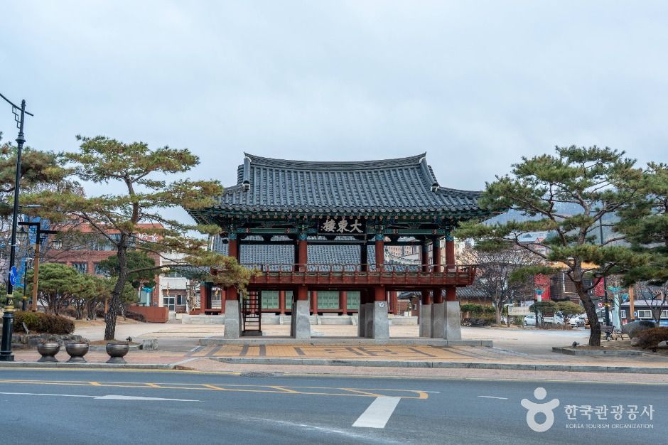 웅부공원 여행 추천 - 메고지고