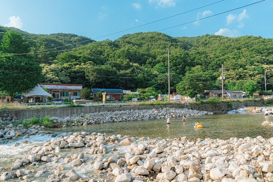백운계곡 (한탄강 유네스코 세계지질공원) 여행 추천 - 메고지고 백운계곡 (한탄강 유네스코 세계지질공원) 여행 추천 - 메고지고