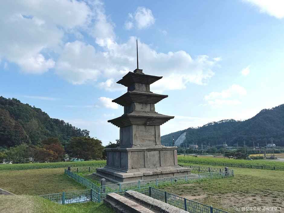 경주 감은사지 여행 추천 - 메고지고 경주 감은사지 여행 추천 - 메고지고