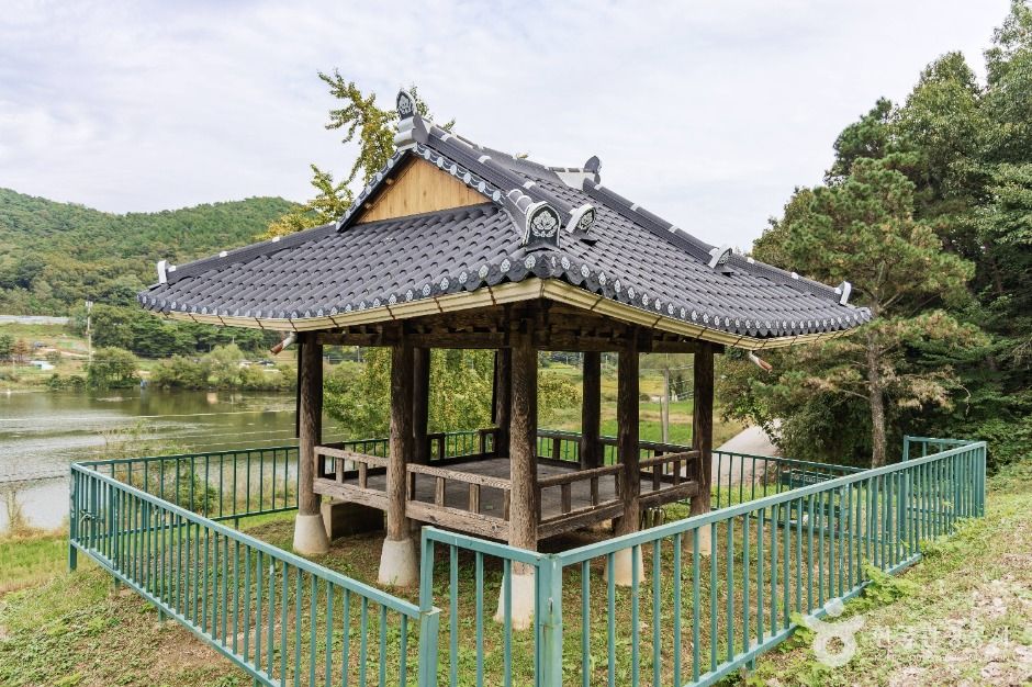 수덕정 여행 추천 - 메고지고