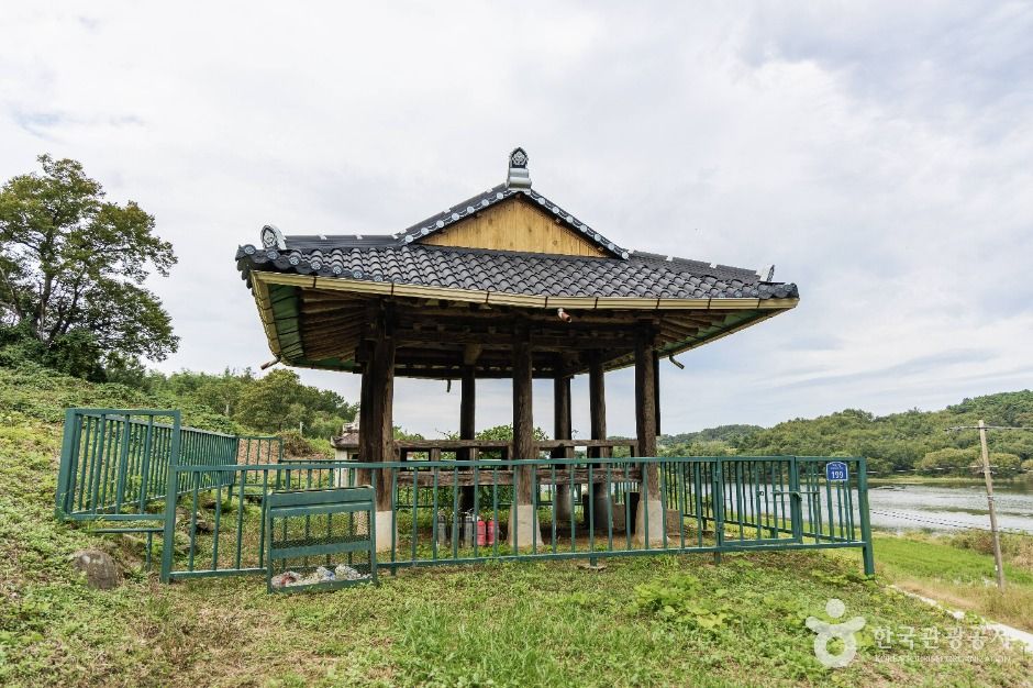수덕정 여행 추천 - 메고지고